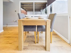 Photo 16- click for photo gallery